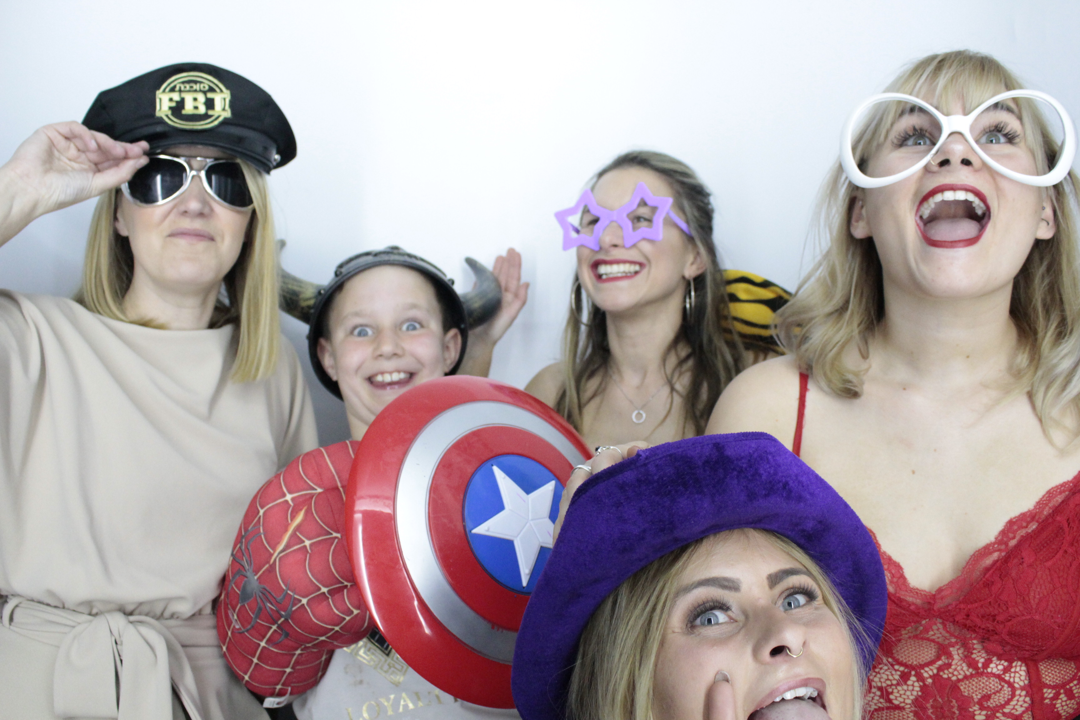 Mandy's 60th  Birthday Party | View more photos from the event at gallery.myphotoboothexperience.co.uk/u/MyPhotoBoothExperienceLtd/Mandys-60th-Birthday-Party